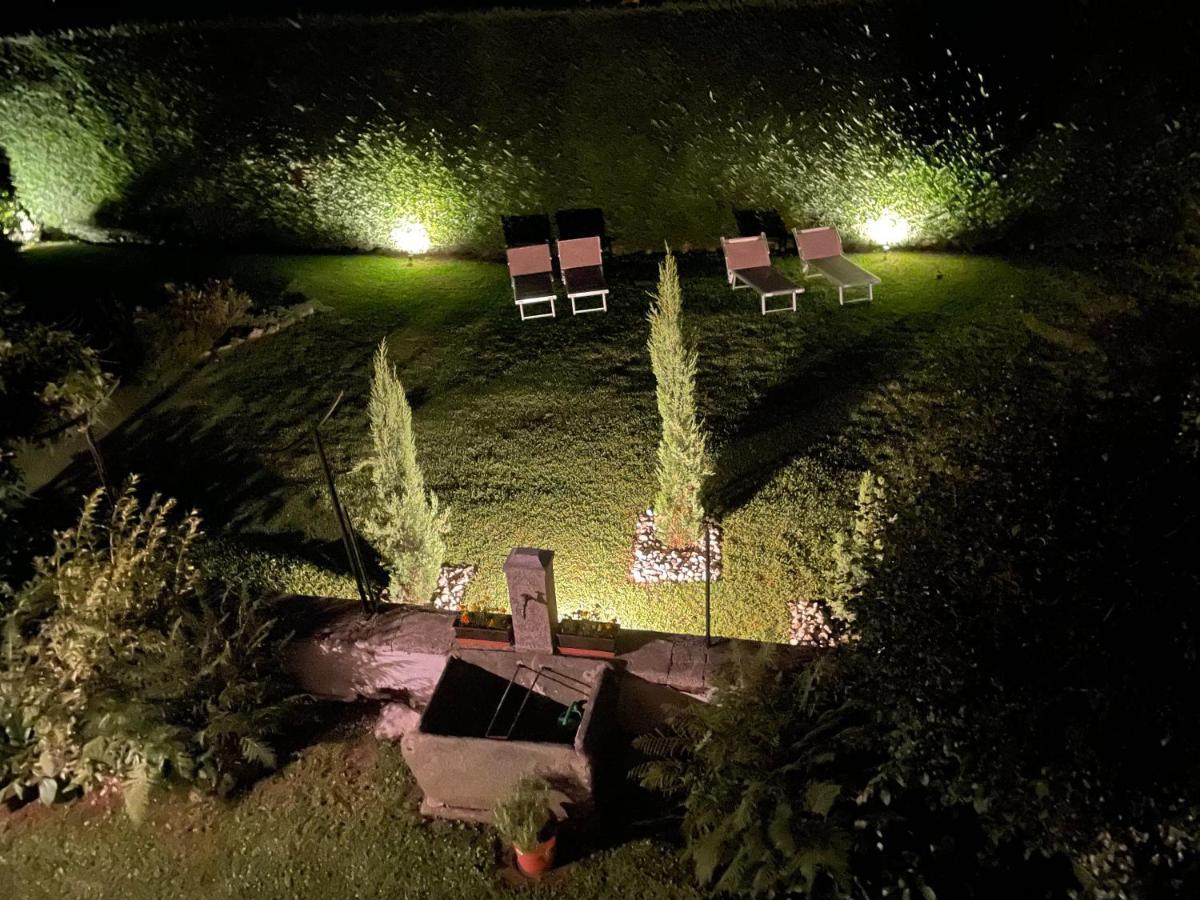 Dimora Fiorita Junior My Holiday Home Varallo Esterno foto